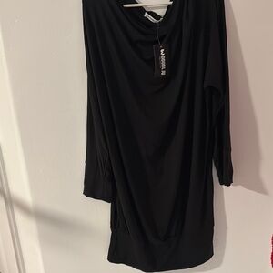 Double JU Black Top 2x , NWT